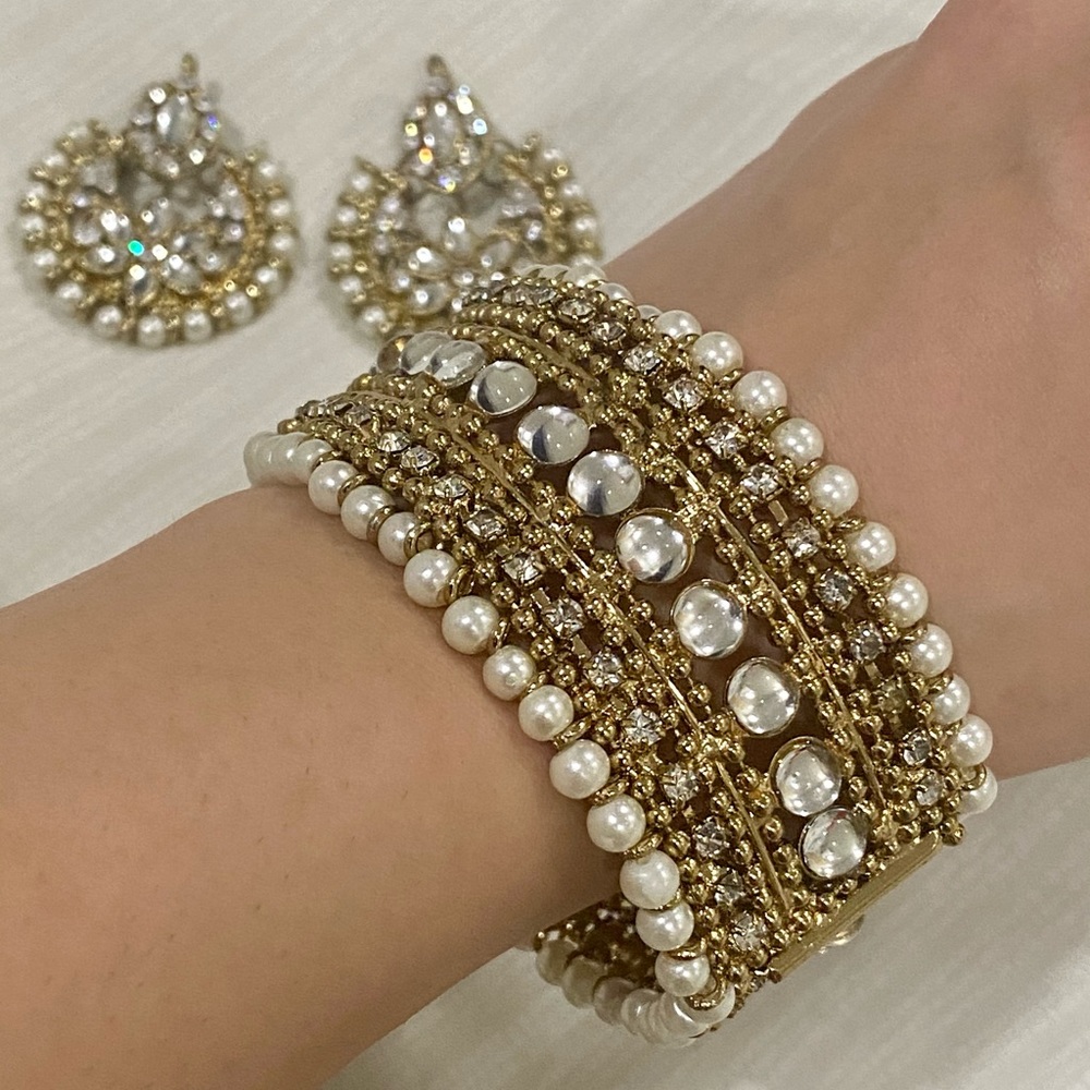 Jeweled Indian/Pakistani bracelet